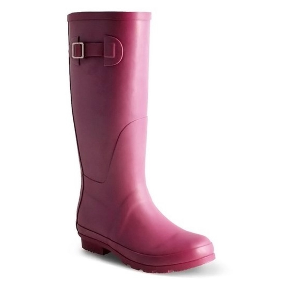 Women’s Nomad Matte Berry Rain Boots Size 6 US!